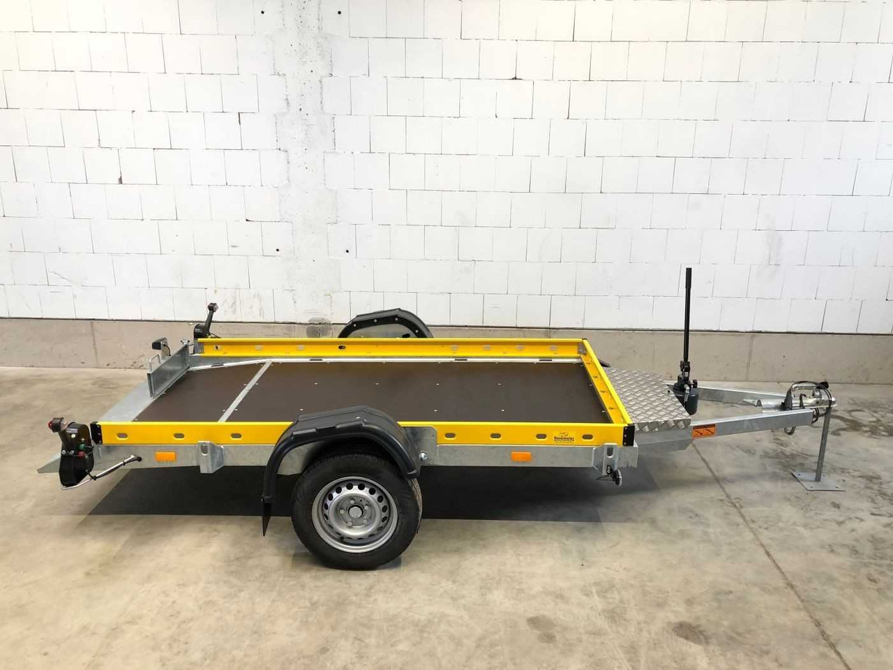 Remorcă abroll/ Skiploader nou VEZEKO Husky F 08.25 Absenker: Foto 8 Remorcă abroll/ Skiploader nou VEZEKO Husky F 08.25 Absenker: Foto 8