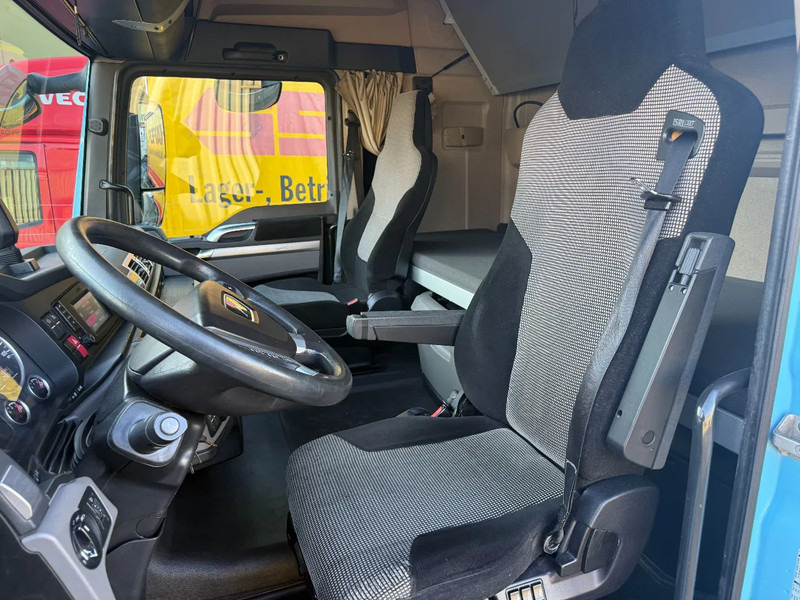 MAN TGX 18.420 TGX 18.420 4X2 BLS / NEW MODEL 2019 / 2 BEDS / NIGHT AIRCO / 5X IN STOCK - Cap tractor: Foto 5 MAN TGX 18.420 TGX 18.420 4X2 BLS / NEW MODEL 2019 / 2 BEDS / NIGHT AIRCO / 5X IN STOCK - Cap tractor: Foto 5