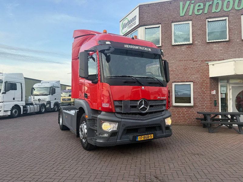 Mercedes-Benz Actros Actros 1836LS Streamspace / ONLY 740.643km / Holland Truck - Cap tractor: Foto 1 Mercedes-Benz Actros Actros 1836LS Streamspace / ONLY 740.643km / Holland Truck - Cap tractor: Foto 1