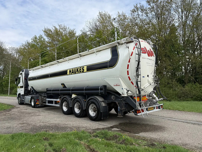 Volvo FH 420 4X2 MIT KASSBOHRER KIPPSILO SUPER ZUSTAND!!! - Cap tractor: Foto 4 Volvo FH 420 4X2 MIT KASSBOHRER KIPPSILO SUPER ZUSTAND!!! - Cap tractor: Foto 4