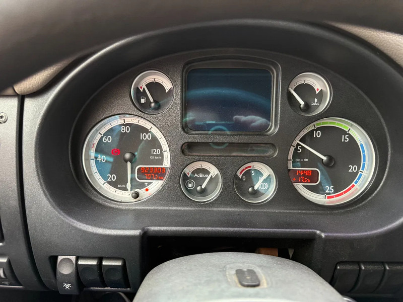 DAF CF 85 CF85-360 6X2 Spacecab Euro5 / Lift axle / Holland Truck - Camion şasiu: Foto 3 DAF CF 85 CF85-360 6X2 Spacecab Euro5 / Lift axle / Holland Truck - Camion şasiu: Foto 3