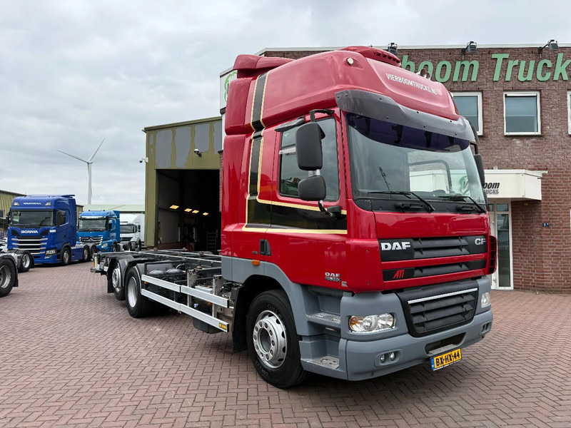 DAF CF 85 CF85-360 6X2 Spacecab Euro5 / Lift axle / Holland Truck - Camion şasiu: Foto 1 DAF CF 85 CF85-360 6X2 Spacecab Euro5 / Lift axle / Holland Truck - Camion şasiu: Foto 1