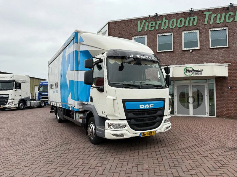 DAF LF 210 LF210 4X2 / Slaapcabine / 11.990KG / D'hollandia 1.50KG / DAF dealer onderhoud - Camion furgon: Foto 1 DAF LF 210 LF210 4X2 / Slaapcabine / 11.990KG / D'hollandia 1.50KG / DAF dealer onderhoud - Camion furgon: Foto 1