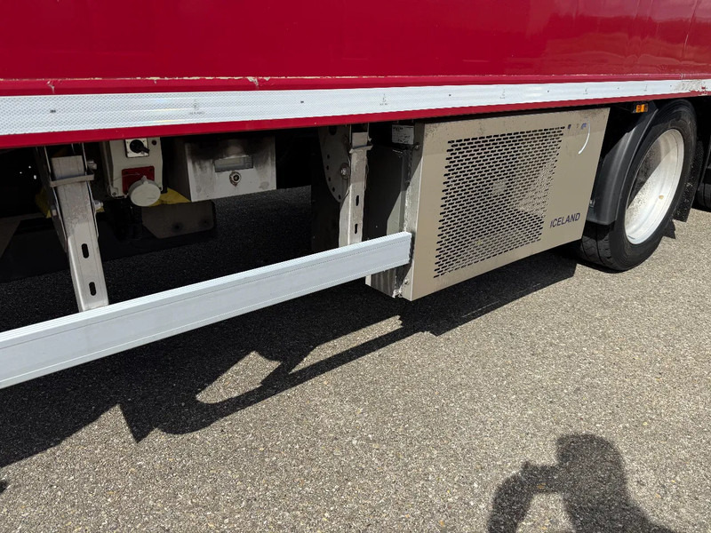 SYSTEM TRAILERS System trailer / Burgers 2-Achse Anhanger mit TRS Iceland - Remorcă frigider: Foto 4 SYSTEM TRAILERS System trailer / Burgers 2-Achse Anhanger mit TRS Iceland - Remorcă frigider: Foto 4