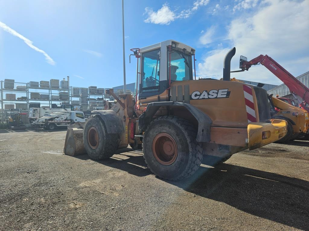 CASE 621 D - Încărcător frontal pe pneuri: Foto 5 CASE 621 D - Încărcător frontal pe pneuri: Foto 5