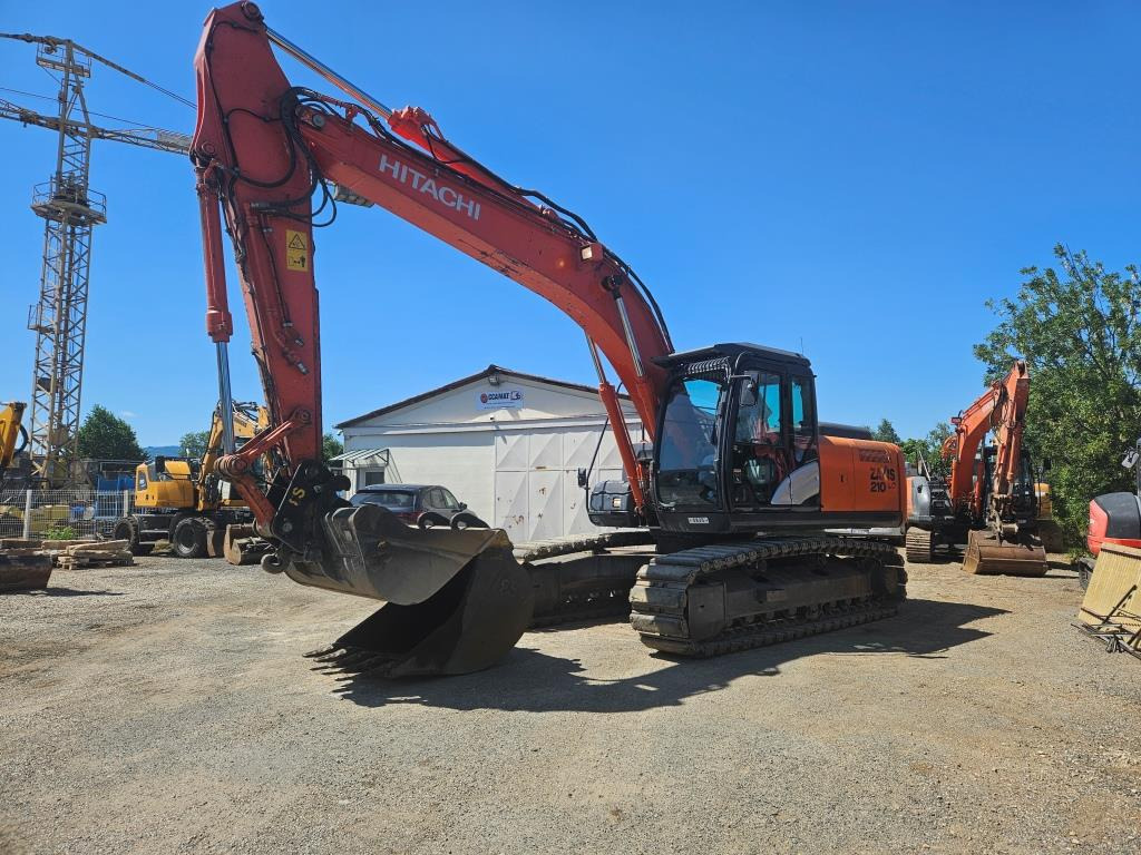 HITACHI ZX 210 LC - Excavator pe şenile: Foto 3 HITACHI ZX 210 LC - Excavator pe şenile: Foto 3