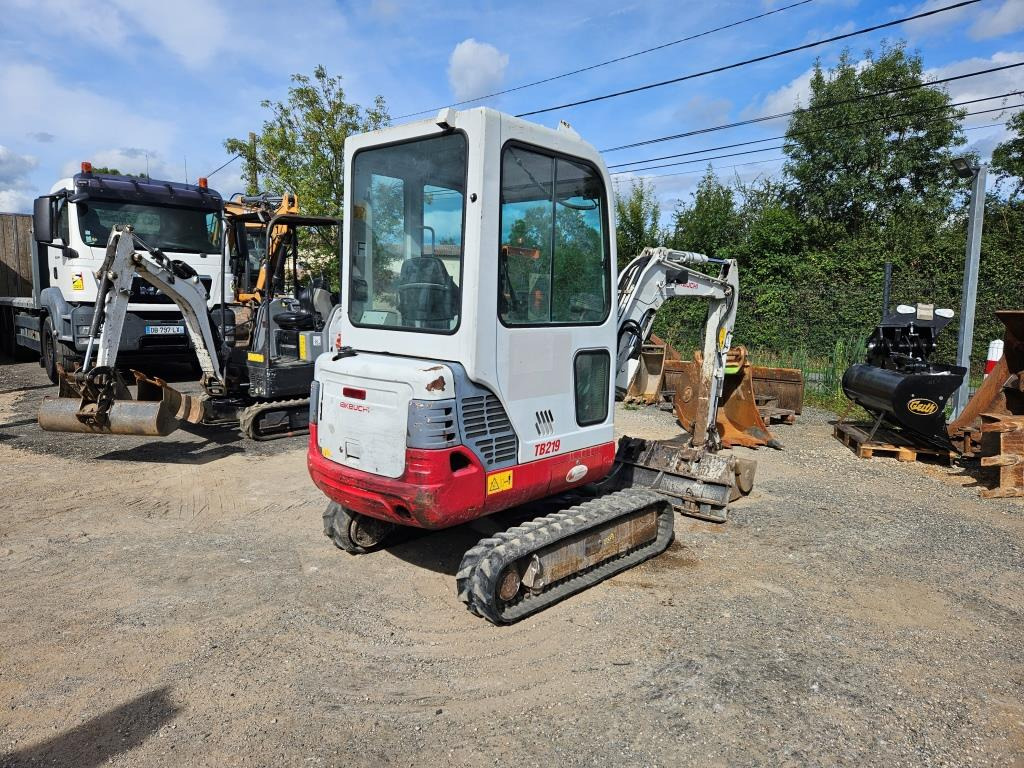 TAKEUCHI TB 219 - Mini excavator: Foto 4 TAKEUCHI TB 219 - Mini excavator: Foto 4