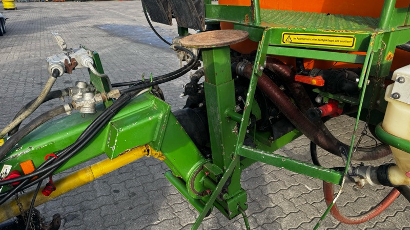 Amazone-BBG S330 NOVA 27m - Maşină de erbicidat: Foto 5 Amazone-BBG S330 NOVA 27m - Maşină de erbicidat: Foto 5