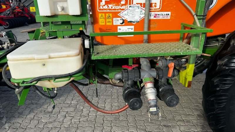 Amazone-BBG S330 NOVA 27m - Maşină de erbicidat: Foto 4 Amazone-BBG S330 NOVA 27m - Maşină de erbicidat: Foto 4