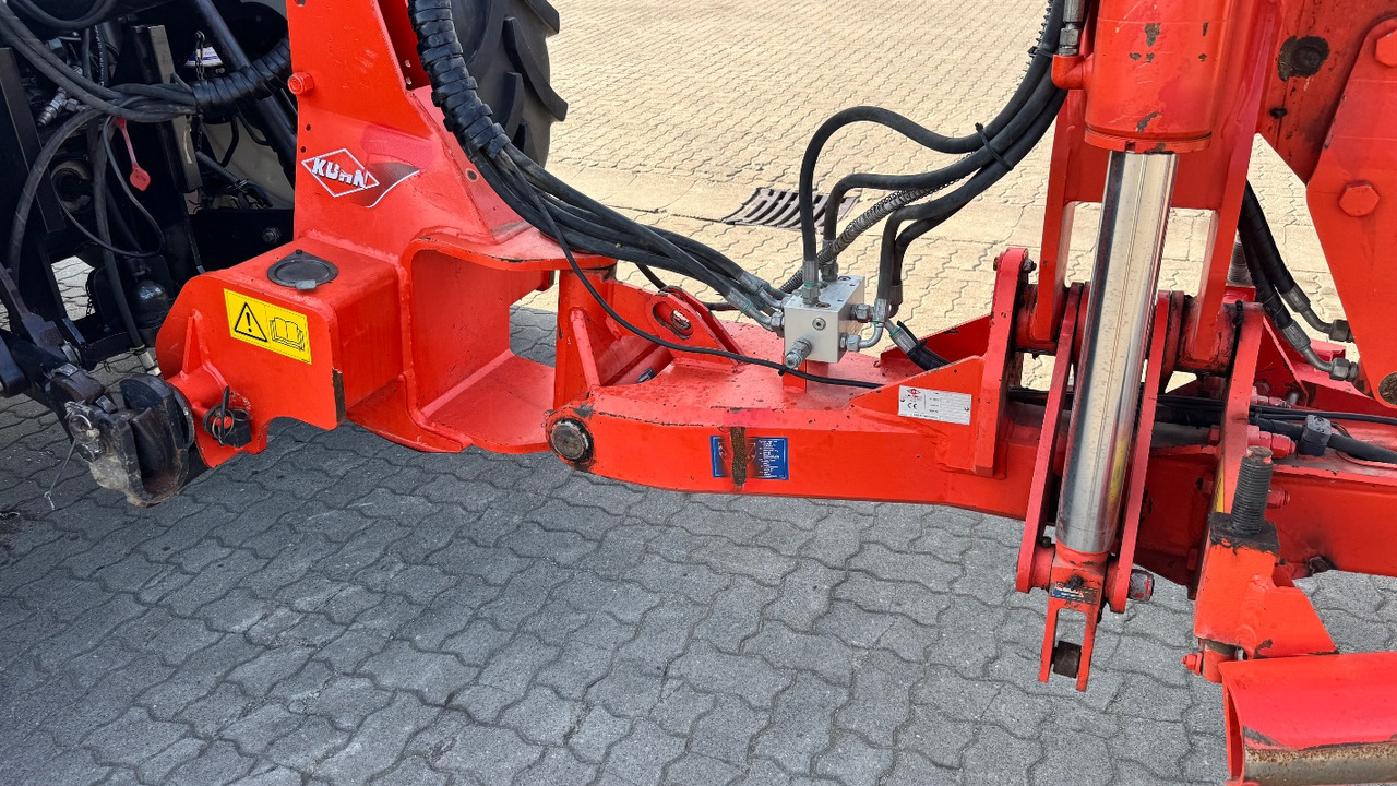 Kuhn Challenger T - 8-furchig #TOP# - Plug: Foto 3 Kuhn Challenger T - 8-furchig #TOP# - Plug: Foto 3