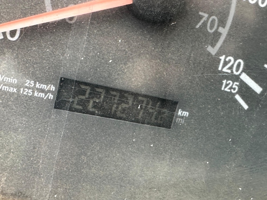 Mercedes-Benz U 4000 - Tractor agricol: Foto 3 Mercedes-Benz U 4000 - Tractor agricol: Foto 3