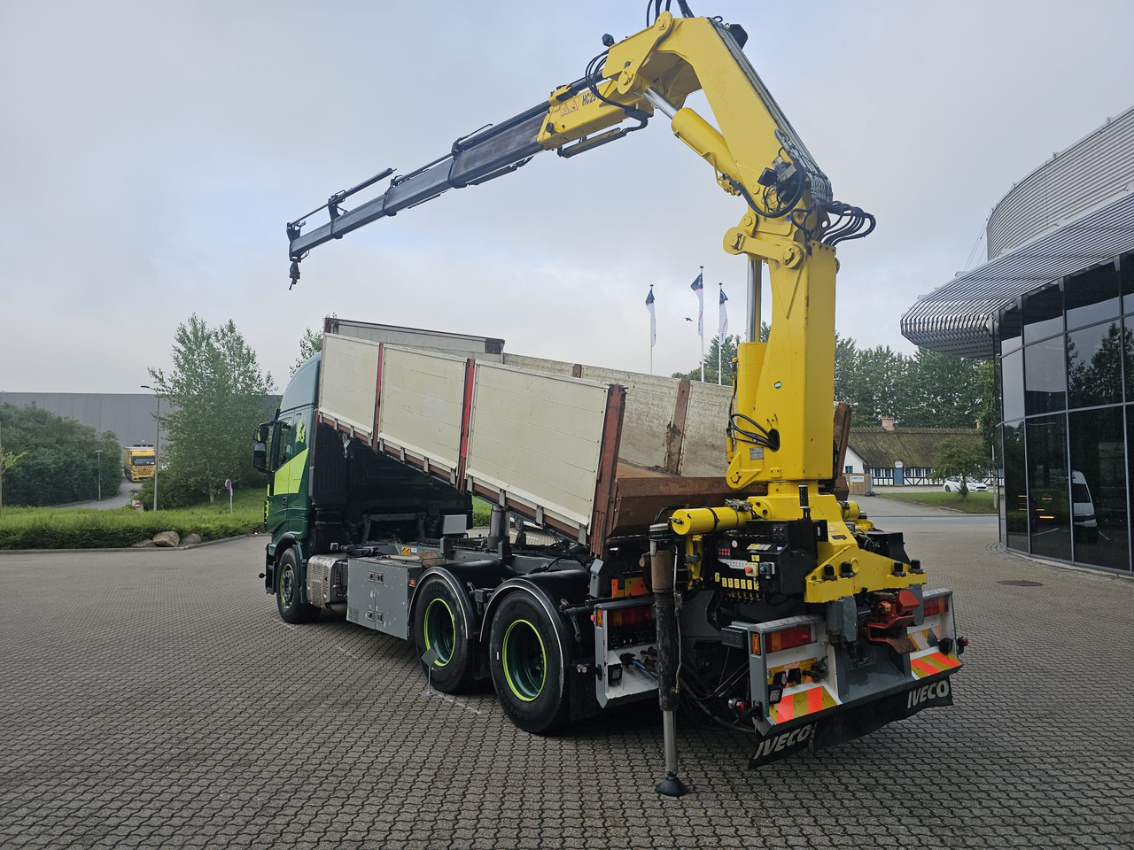 Iveco Stralis 560 6x4 - Camion transport containere/ Swap body, Camion cu macara: Foto 3 Iveco Stralis 560 6x4 - Camion transport containere/ Swap body, Camion cu macara: Foto 3