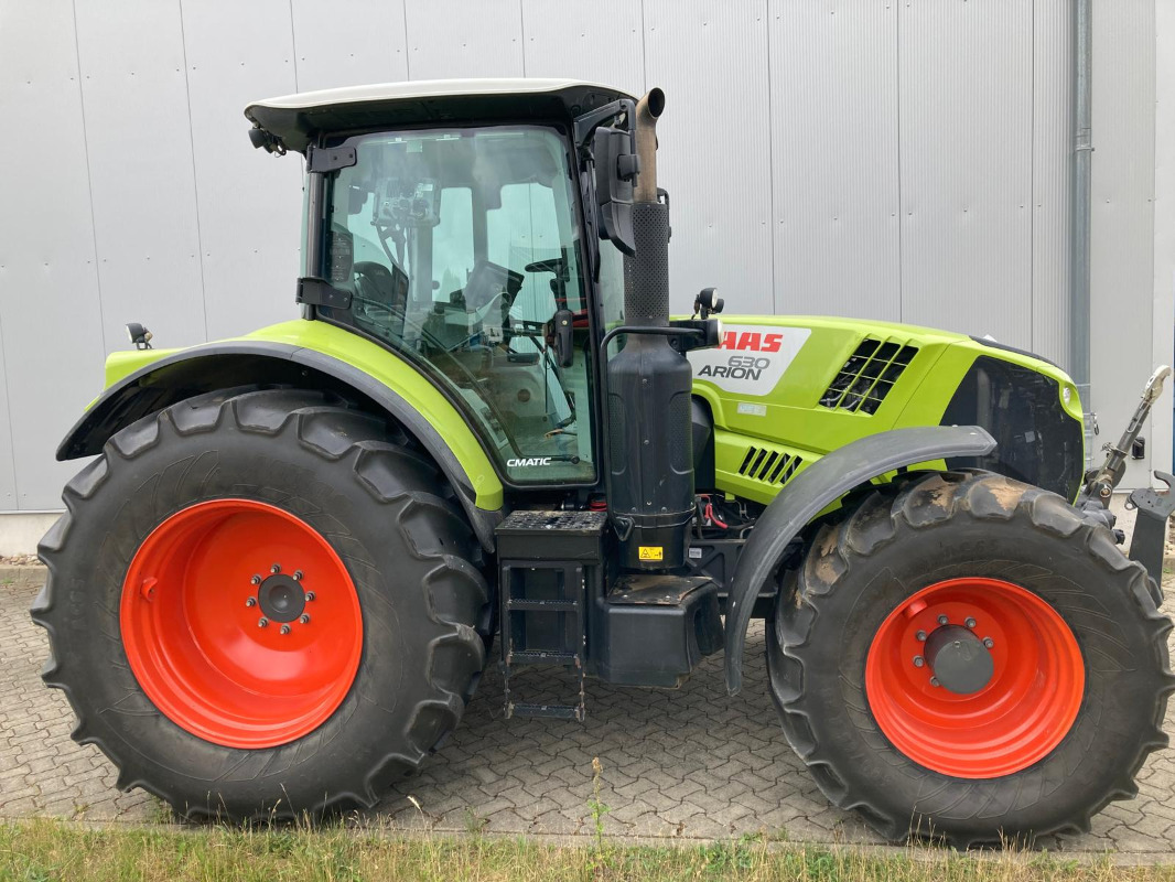 CLAAS Arion 630 CMATIC - Tractor agricol: Foto 1 CLAAS Arion 630 CMATIC - Tractor agricol: Foto 1