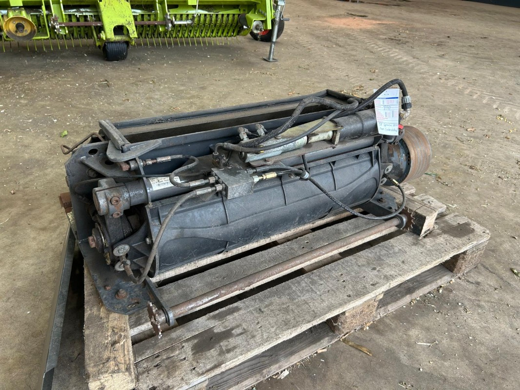 CLAAS Jaguar 890 - Combină agricola: Foto 2 CLAAS Jaguar 890 - Combină agricola: Foto 2