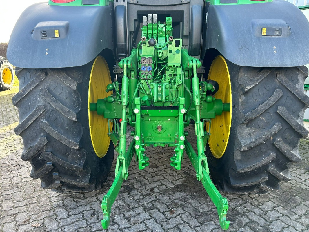 John Deere 6195R - Tractor agricol: Foto 4 John Deere 6195R - Tractor agricol: Foto 4