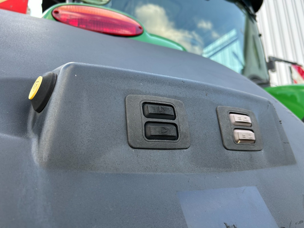 John Deere 7250R - Tractor agricol: Foto 4 John Deere 7250R - Tractor agricol: Foto 4