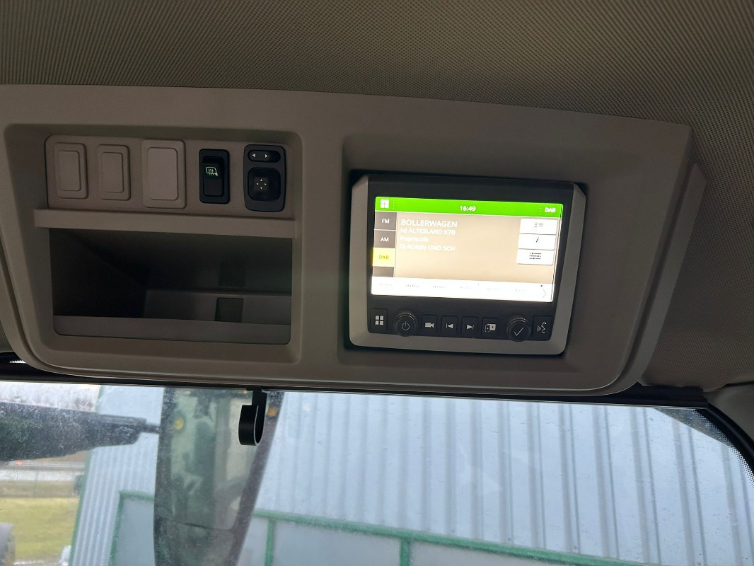 John Deere 7R 330 e23 - Tractor agricol: Foto 2 John Deere 7R 330 e23 - Tractor agricol: Foto 2