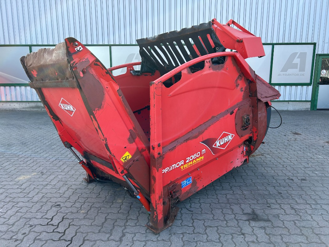 Kuhn Primor 2060 M - Echipamente pentru furaje: Foto 4 Kuhn Primor 2060 M - Echipamente pentru furaje: Foto 4