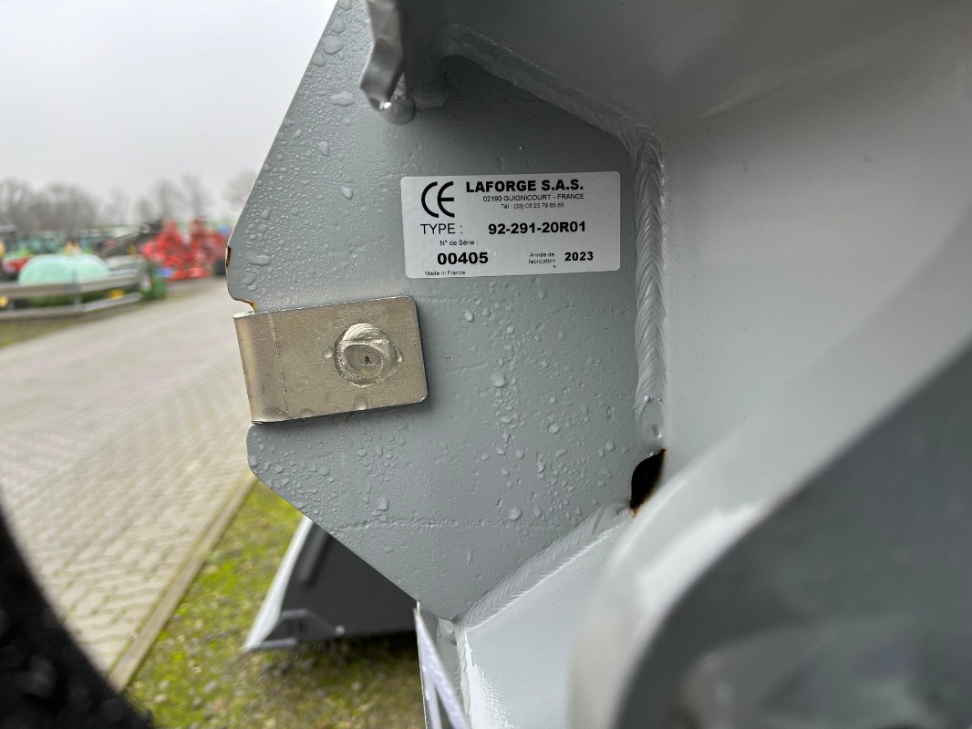 LAFORGE DynaTrac COMPACT - Verschieberahmen - Maşină de împrăştiat îngrăşăminte: Foto 5 LAFORGE DynaTrac COMPACT - Verschieberahmen - Maşină de împrăştiat îngrăşăminte: Foto 5