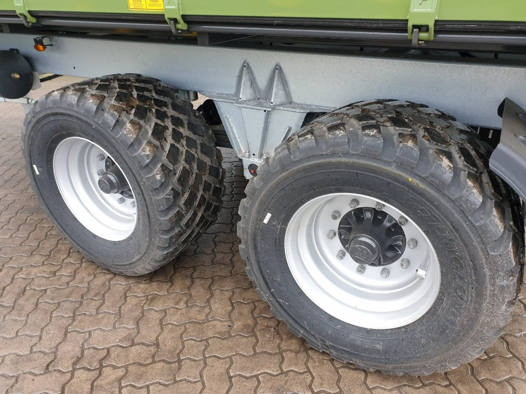 Fliegl TDK 200 FOX - Remorcă: Foto 4 Fliegl TDK 200 FOX - Remorcă: Foto 4