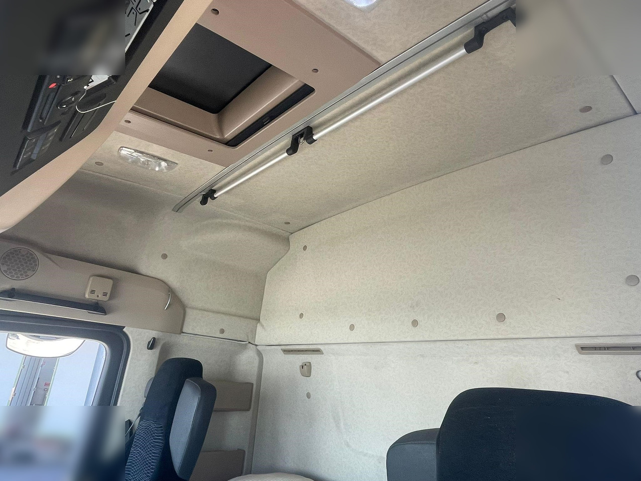 MERCEDES-BENZ ACTROS 1848 - Cap tractor: Foto 5 MERCEDES-BENZ ACTROS 1848 - Cap tractor: Foto 5