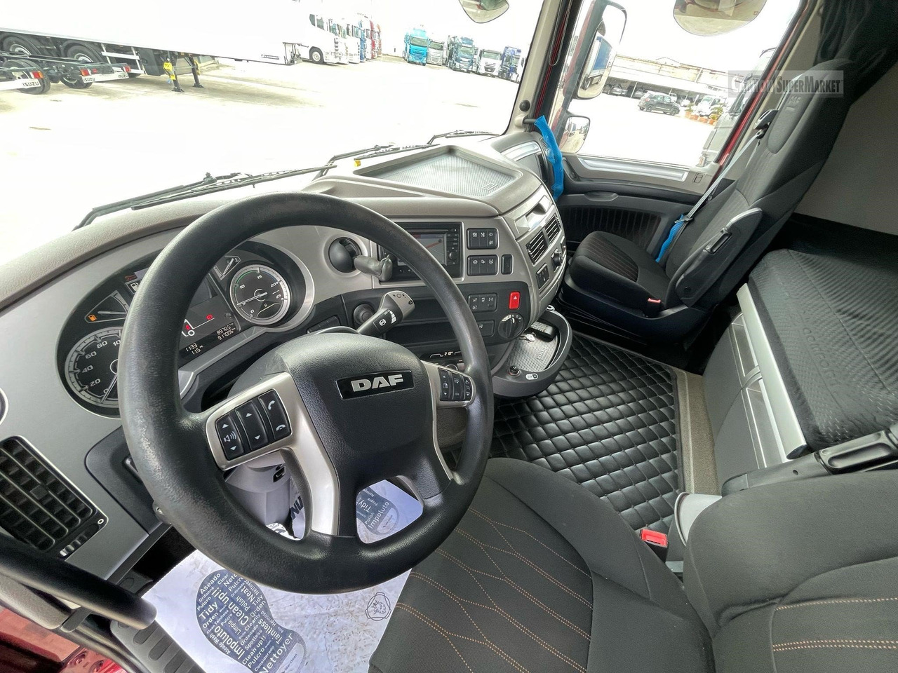 DAF XF530 - Camion cu prelată: Foto 4 DAF XF530 - Camion cu prelată: Foto 4