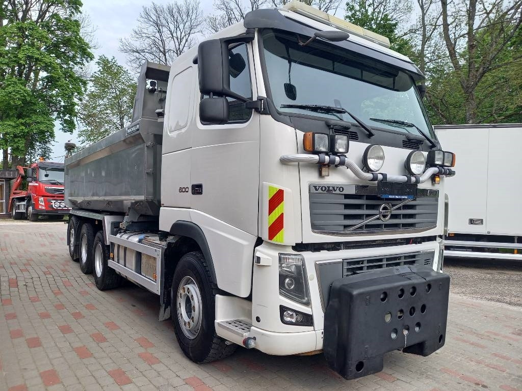 Volvo FH 16, 8x4 , RETARDER, BIG AXLES, GW 39500KG - Camion basculantă: Foto 5 Volvo FH 16, 8x4 , RETARDER, BIG AXLES, GW 39500KG - Camion basculantă: Foto 5