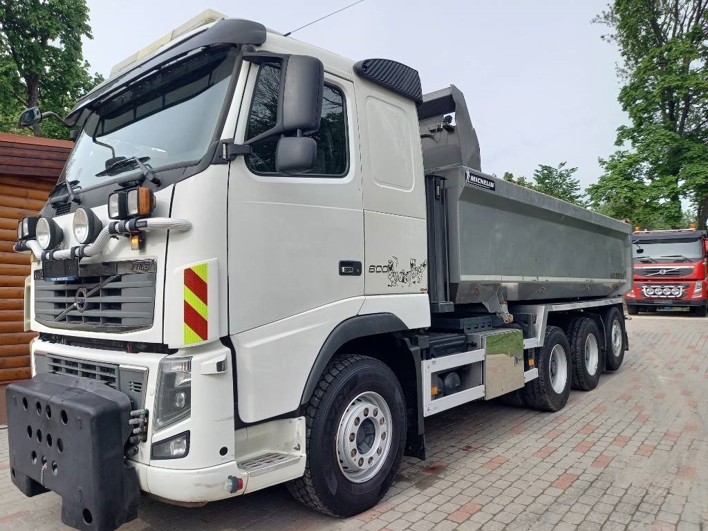 Volvo FH 16, 8x4 , RETARDER, BIG AXLES, GW 39500KG - Camion basculantă: Foto 1 Volvo FH 16, 8x4 , RETARDER, BIG AXLES, GW 39500KG - Camion basculantă: Foto 1