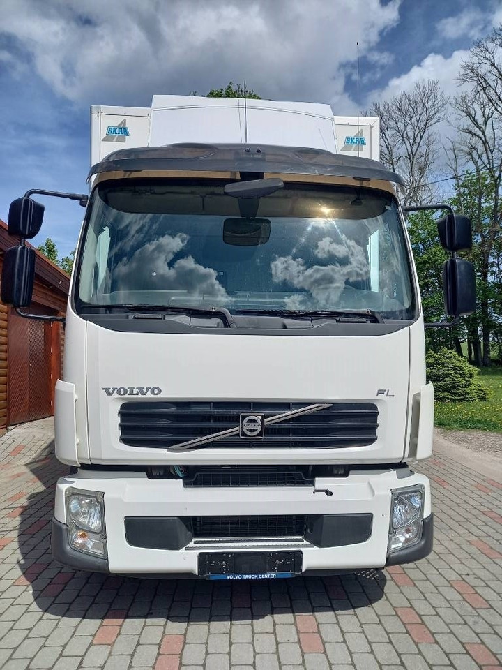 Volvo FL 240, 4x2, SIDE-OPENING - Camion furgon: Foto 3 Volvo FL 240, 4x2, SIDE-OPENING - Camion furgon: Foto 3