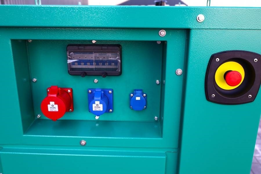 Cummins C22D5Q Declaration of Conformity, Diesel, 22kVA, A - Generator electric: Foto 3 Cummins C22D5Q Declaration of Conformity, Diesel, 22kVA, A - Generator electric: Foto 3