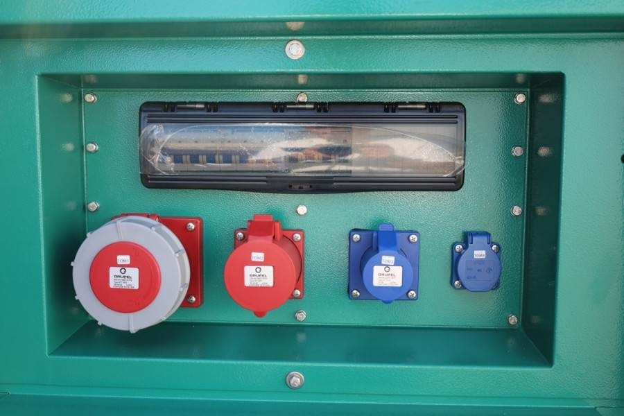 Cummins C66D5EQ Declaration of Conformity, Diesel, 66kVA, - Generator electric: Foto 3 Cummins C66D5EQ Declaration of Conformity, Diesel, 66kVA, - Generator electric: Foto 3