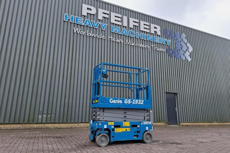 Genie GS1932 E-Drive Several In Stock, 8m Working Height - Platforma foarfeca: Foto 1 Genie GS1932 E-Drive Several In Stock, 8m Working Height - Platforma foarfeca: Foto 1
