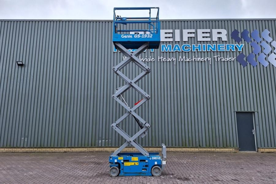 Genie GS1932 E-Drive Several In Stock, 8m Working Height - Platforma foarfeca: Foto 3 Genie GS1932 E-Drive Several In Stock, 8m Working Height - Platforma foarfeca: Foto 3