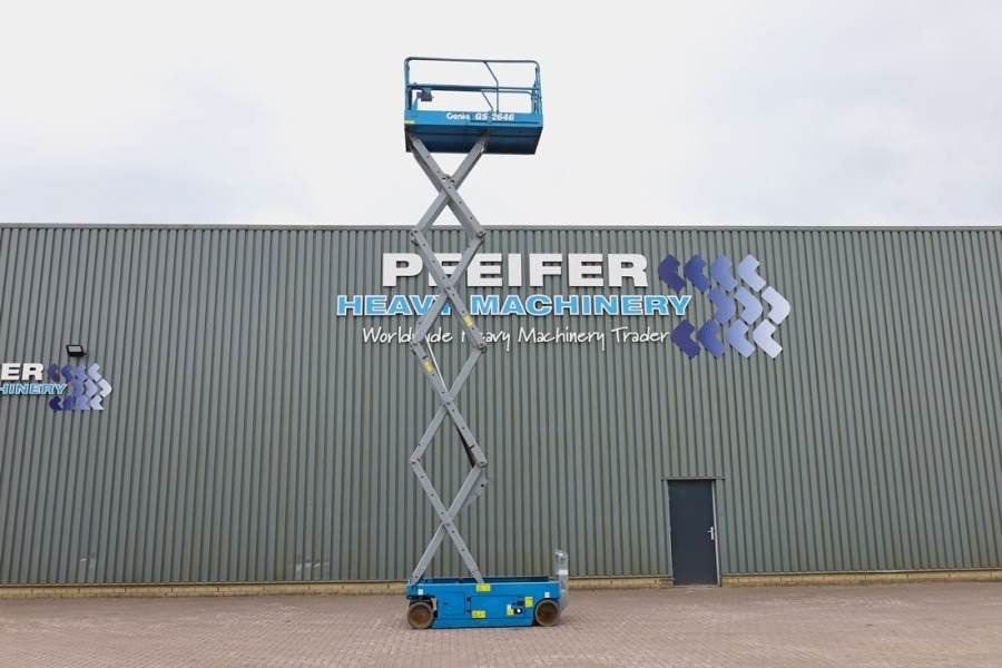 Genie GS2646 Electric, Working Height 9.80m, Capacity 45 - Platforma foarfeca: Foto 3 Genie GS2646 Electric, Working Height 9.80m, Capacity 45 - Platforma foarfeca: Foto 3