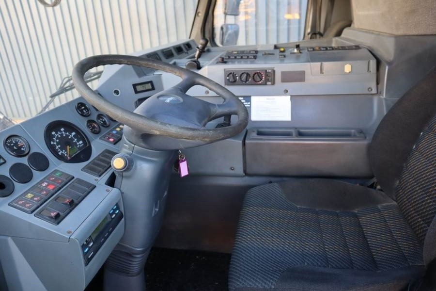 Grove GMK3055 Diesel, 6x6x6, 55t Capacity, 43m Main Boom - Macara tot teren: Foto 4 Grove GMK3055 Diesel, 6x6x6, 55t Capacity, 43m Main Boom - Macara tot teren: Foto 4