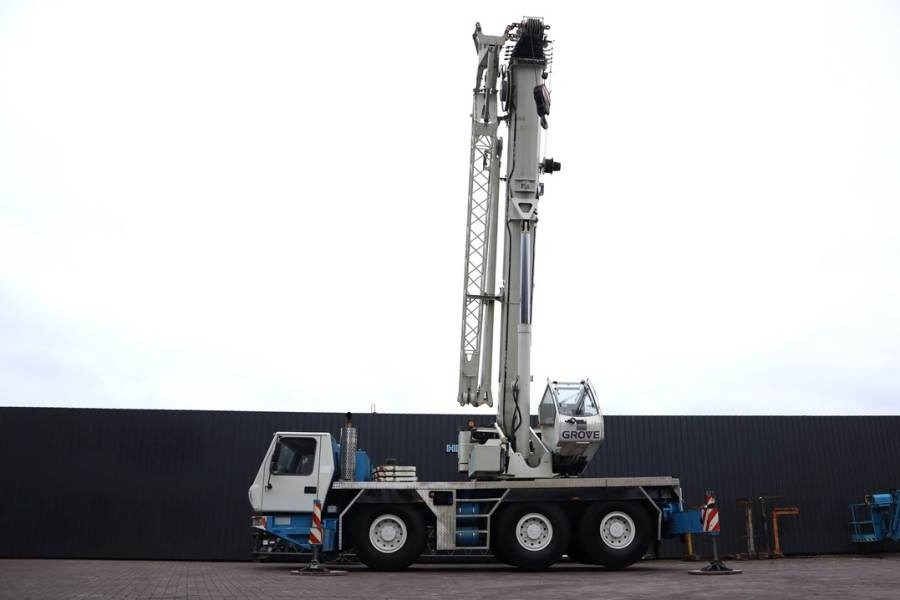 Grove GMK3055 Diesel, 6x6x6, 55t Capacity, 43m Main Boom - Macara tot teren: Foto 2 Grove GMK3055 Diesel, 6x6x6, 55t Capacity, 43m Main Boom - Macara tot teren: Foto 2