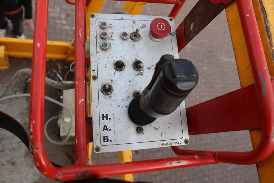 HAB S195-24 D4WDS Diesel, 4x4 Drive, 19.5m Working Hei - Platforma foarfeca: Foto 4 HAB S195-24 D4WDS Diesel, 4x4 Drive, 19.5m Working Hei - Platforma foarfeca: Foto 4