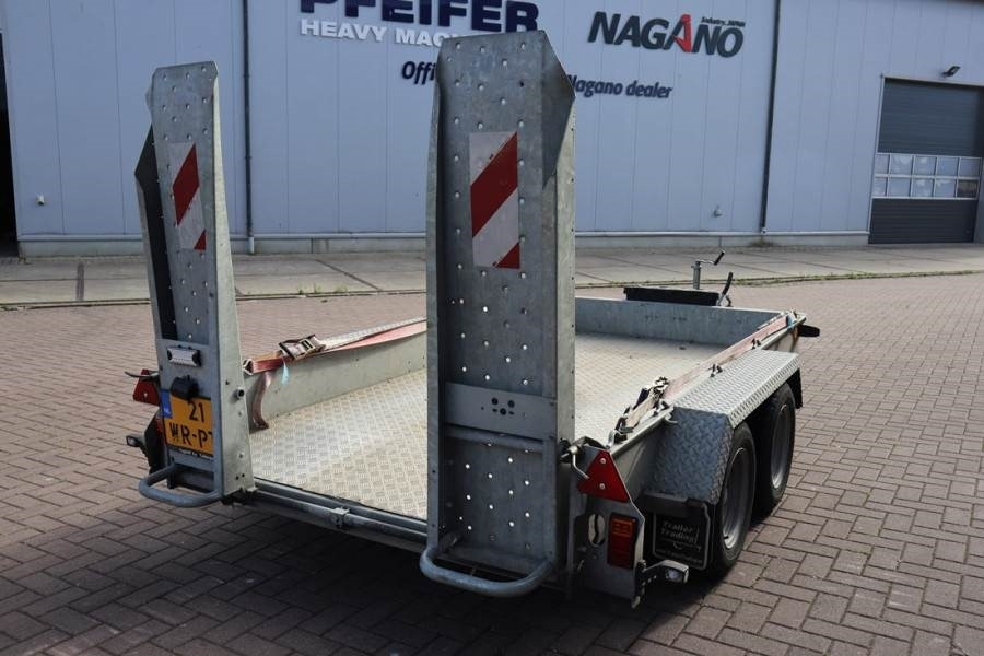 Ifor Williams WILLIAM 2HB 2 Axel Trailer, 2.856 kg Capacity, Inc - Remorca auto: Foto 2 Ifor Williams WILLIAM 2HB 2 Axel Trailer, 2.856 kg Capacity, Inc - Remorca auto: Foto 2