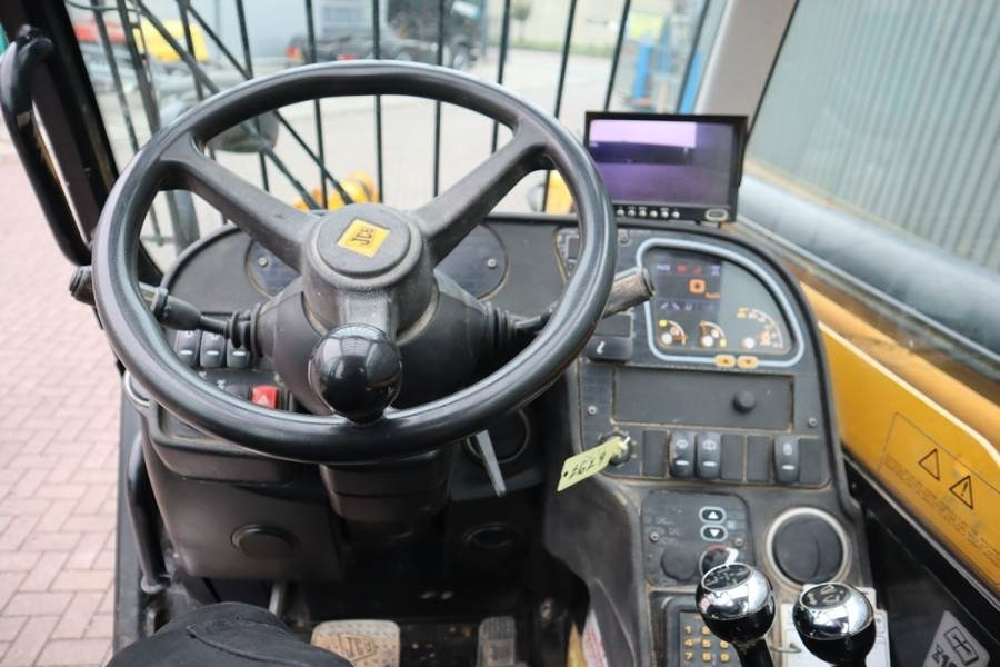JCB 535-125 Diesel, 4x4x4 Drive, 12.5m Lifting Height, - Stivuitor telescopic: Foto 5 JCB 535-125 Diesel, 4x4x4 Drive, 12.5m Lifting Height, - Stivuitor telescopic: Foto 5