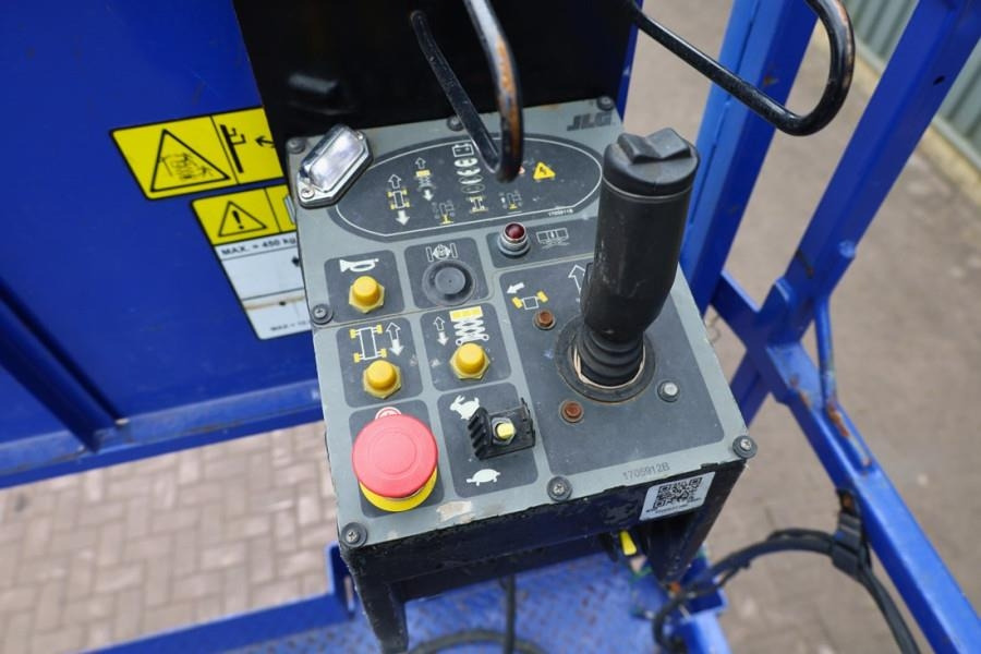 JLG M3369 Hybrid, 12m Working Height, 450kg Capacity, - Platforma foarfeca: Foto 4 JLG M3369 Hybrid, 12m Working Height, 450kg Capacity, - Platforma foarfeca: Foto 4