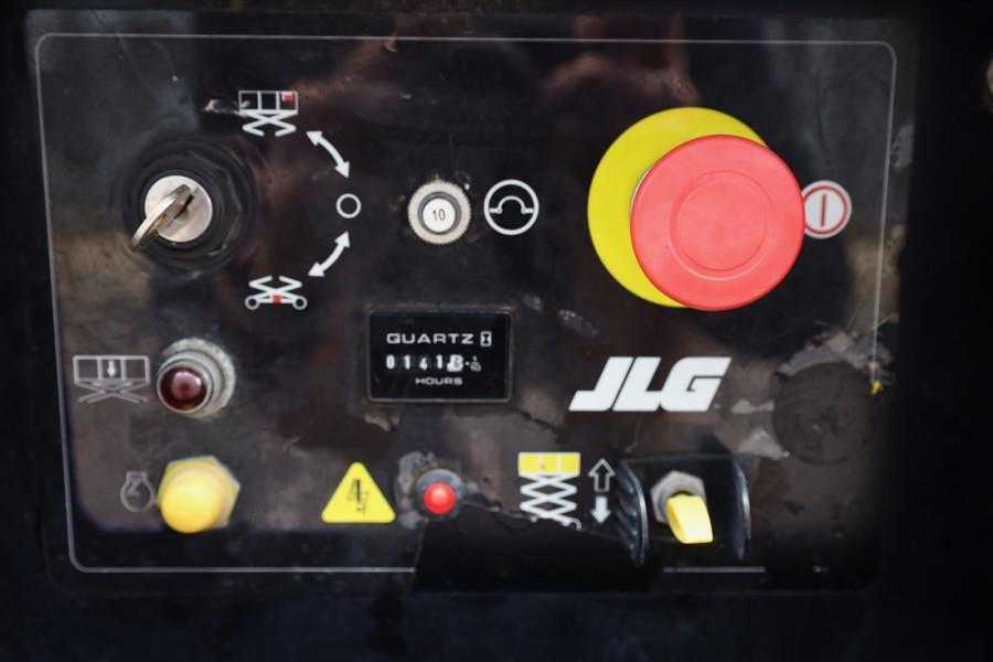 JLG M3369 Hybrid, 12m Working Height, 450kg Capacity, - Platforma foarfeca: Foto 5 JLG M3369 Hybrid, 12m Working Height, 450kg Capacity, - Platforma foarfeca: Foto 5