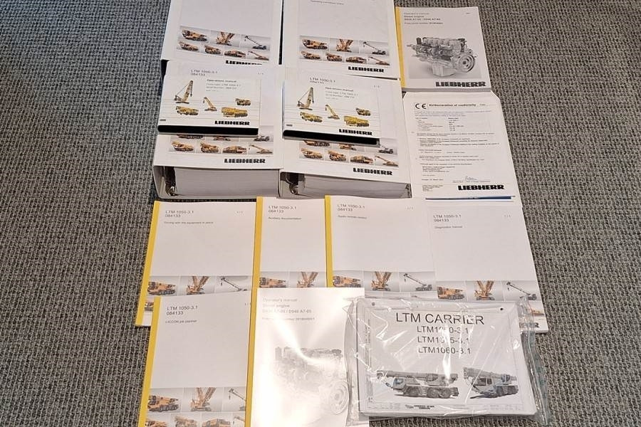 Macara tot teren Liebherr LTM1050-3.1 6x6x6 Drive, VarioBase, 50t Capacity,: Foto 20 Macara tot teren Liebherr LTM1050-3.1 6x6x6 Drive, VarioBase, 50t Capacity,: Foto 20