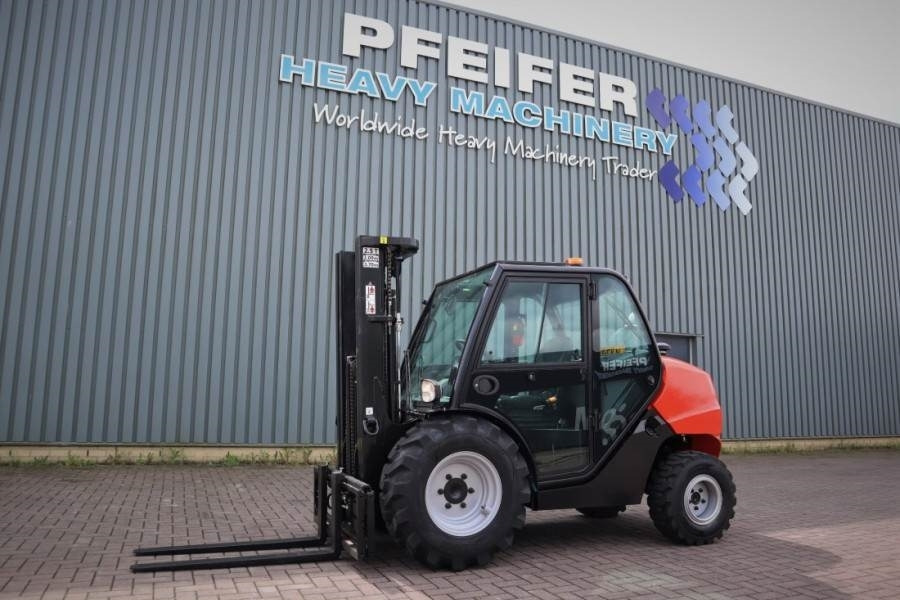 Manitou MC25-4 Valid Inspection, *Guarantee, Diesel, 4x4 D  - Stivuitor de teren dificil: Foto 1 Manitou MC25-4 Valid Inspection, *Guarantee, Diesel, 4x4 D  - Stivuitor de teren dificil: Foto 1