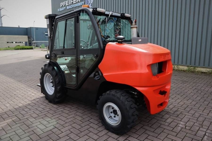 Manitou MC25-4 Valid Inspection, *Guarantee, Diesel, 4x4 D  - Stivuitor de teren dificil: Foto 4 Manitou MC25-4 Valid Inspection, *Guarantee, Diesel, 4x4 D  - Stivuitor de teren dificil: Foto 4