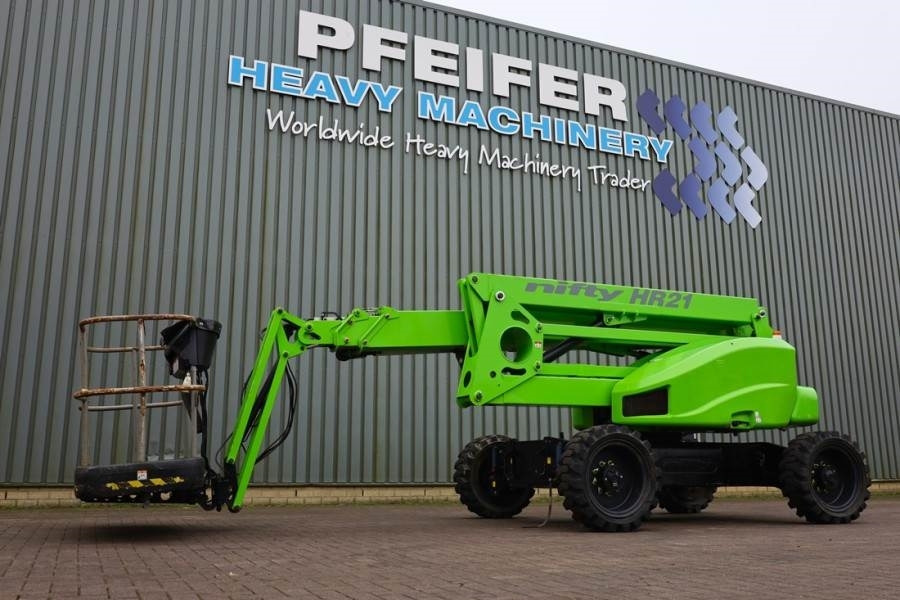 Niftylift HR21D 4x4 MK2 Diesel, 4x4 Drive, 21m Working Heigh - Nacela articulata: Foto 1 Niftylift HR21D 4x4 MK2 Diesel, 4x4 Drive, 21m Working Heigh - Nacela articulata: Foto 1