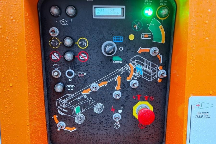 Snorkel 660SJ Valid Inspection, *Guarantee! CE, Diesel, 4x - Nacela telescopica: Foto 5 Snorkel 660SJ Valid Inspection, *Guarantee! CE, Diesel, 4x - Nacela telescopica: Foto 5