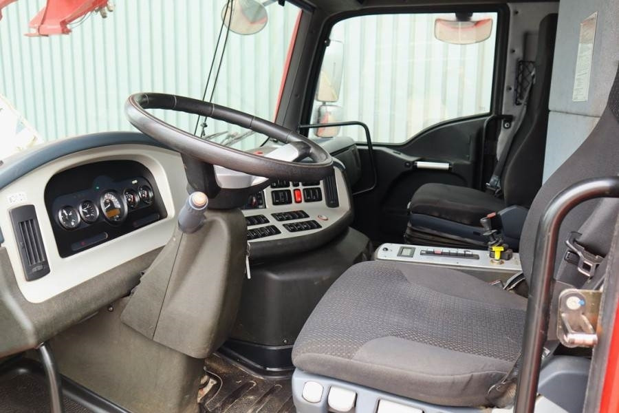 Terex AC40/2L Diesel, 4x4 Drive And 4-Wheel Steering, 40 - Macara tot teren: Foto 4 Terex AC40/2L Diesel, 4x4 Drive And 4-Wheel Steering, 40 - Macara tot teren: Foto 4