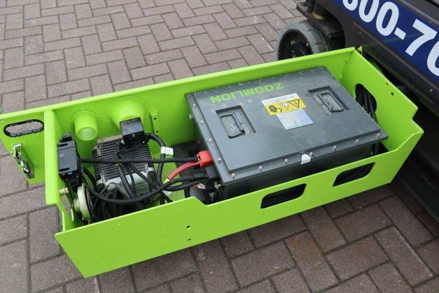 Zoomlion ZS0808DC Valid Iinspection, *Guarantee! 10m Workin - Platforma foarfeca: Foto 5 Zoomlion ZS0808DC Valid Iinspection, *Guarantee! 10m Workin - Platforma foarfeca: Foto 5