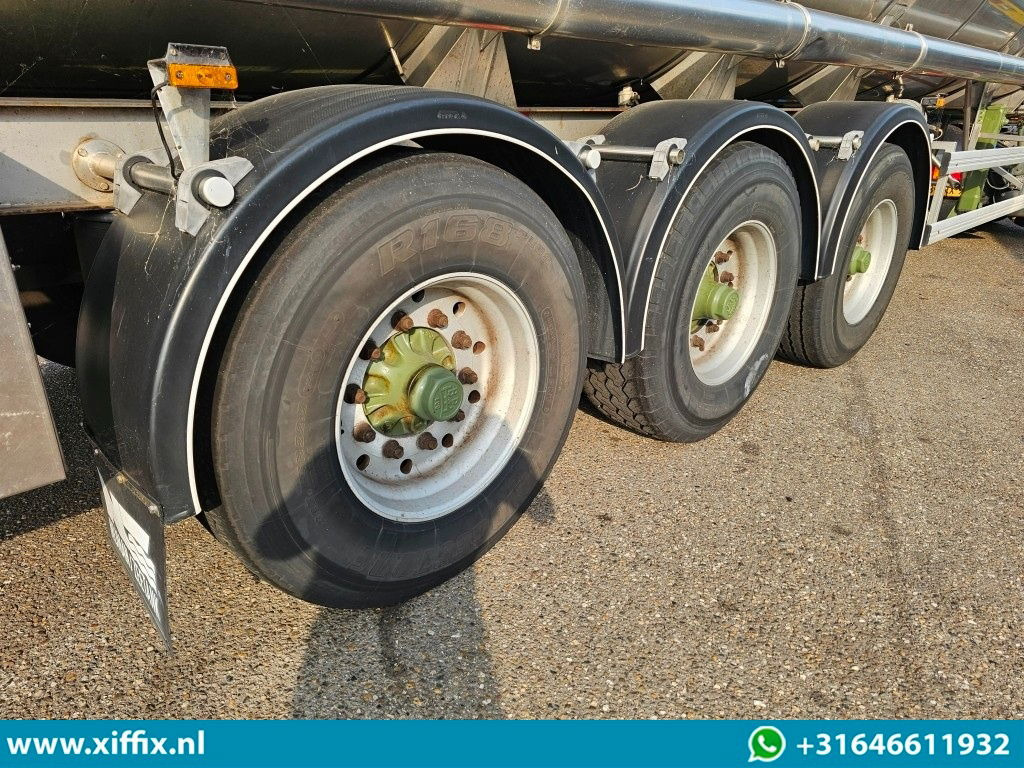 Parcisa 3-ass. Geisoleerde RVS tankoplegger / ADR / Chemie / 1 Compartiment - Semiremorcă cisternă: Foto 5 Parcisa 3-ass. Geisoleerde RVS tankoplegger / ADR / Chemie / 1 Compartiment - Semiremorcă cisternă: Foto 5