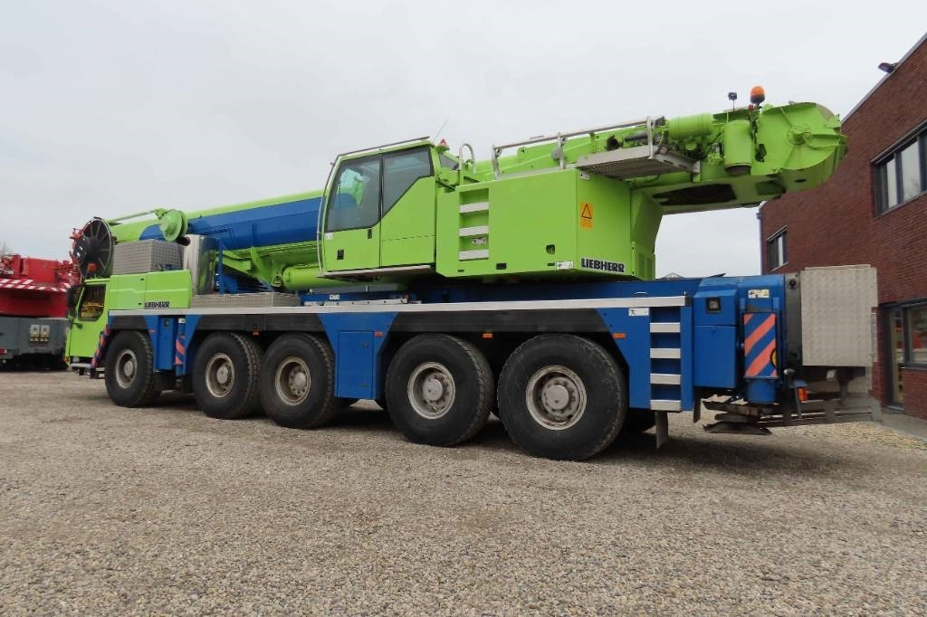 Liebherr LTM 1220-5.1 - Macara tot teren: Foto 4 Liebherr LTM 1220-5.1 - Macara tot teren: Foto 4